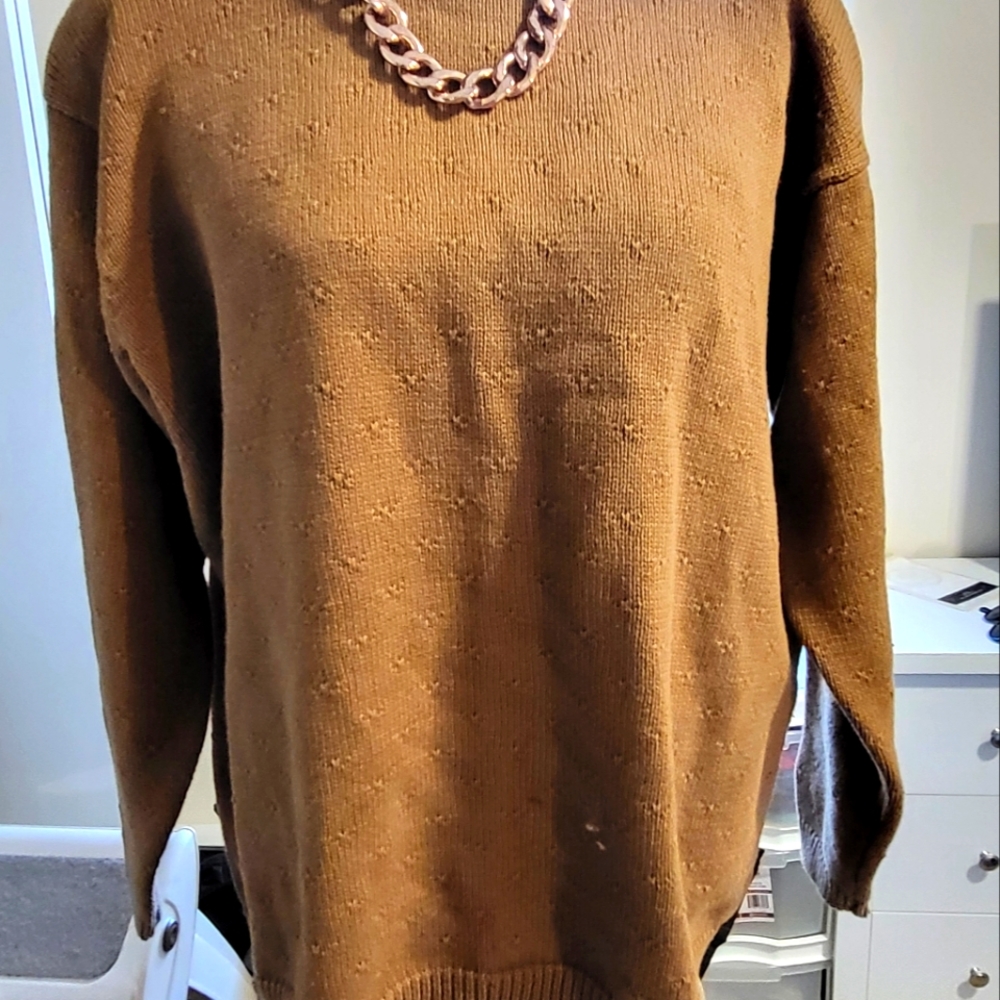 NWOT Women's Brown Sweater